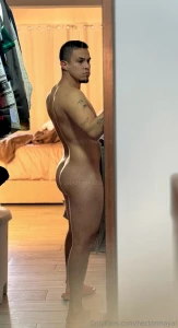 Para los que le gusta verme las nalgas