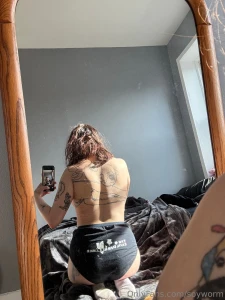 Would u listen to skramz w me yes or no