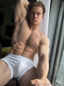 Feeling extra sweet but i can turn spicy real quick