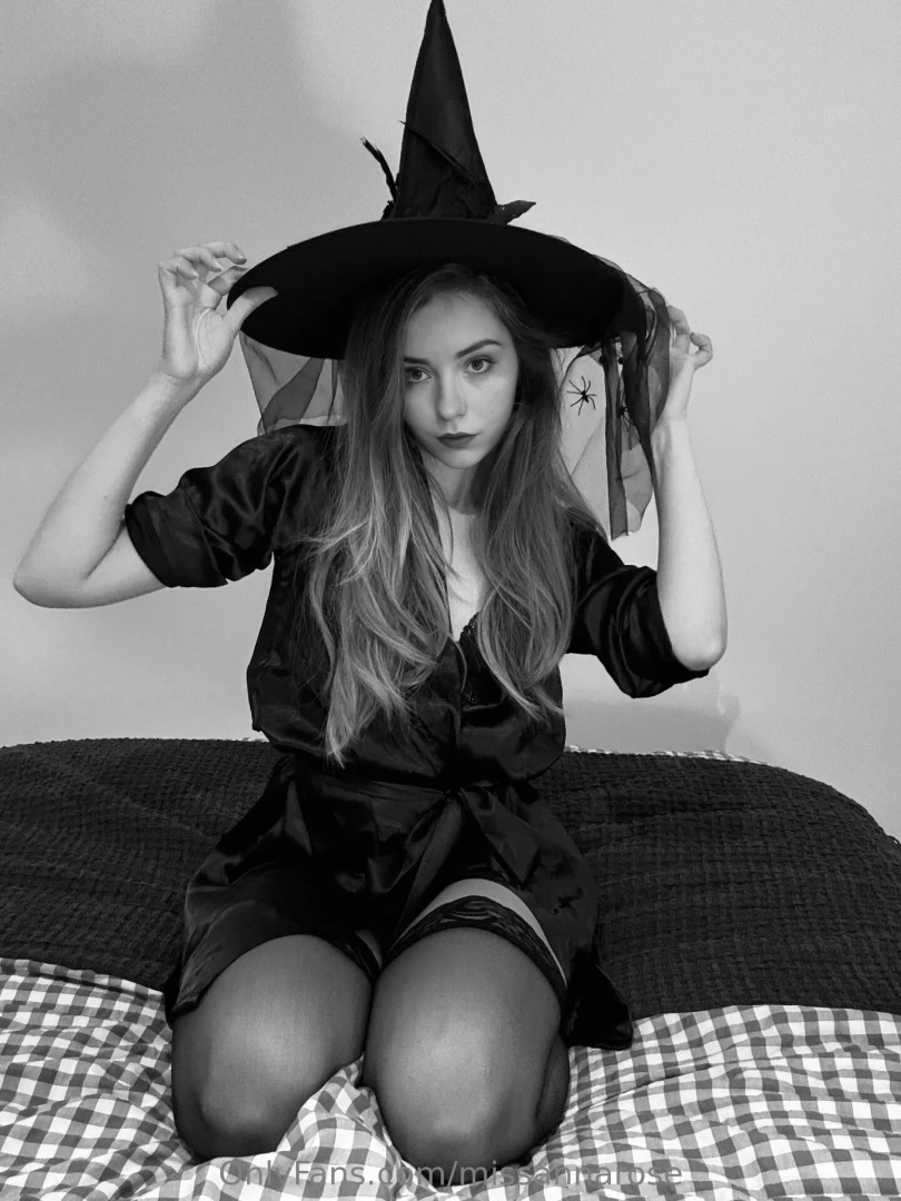 For anyone that missed this set in the dms or for any new subs here is part 1 