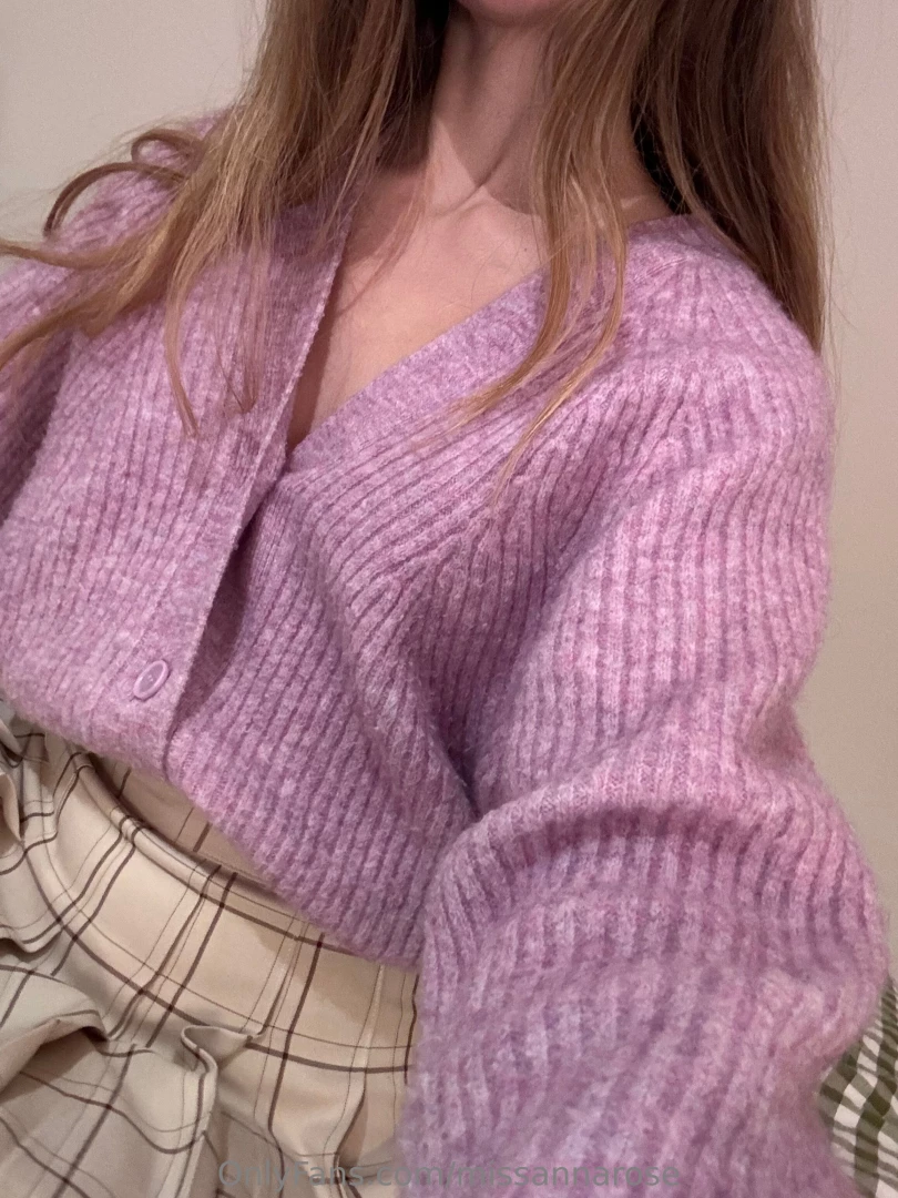I need more knitwear i love being cosy so expect to see me in lots of 