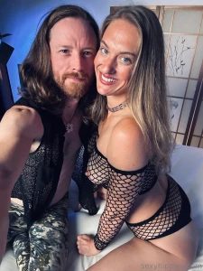 Live now with sexyhippiejason