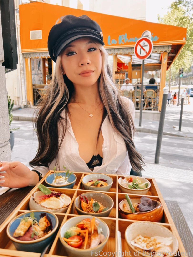 I don t usually wear bra but when i do it s open bra unlock to open my 