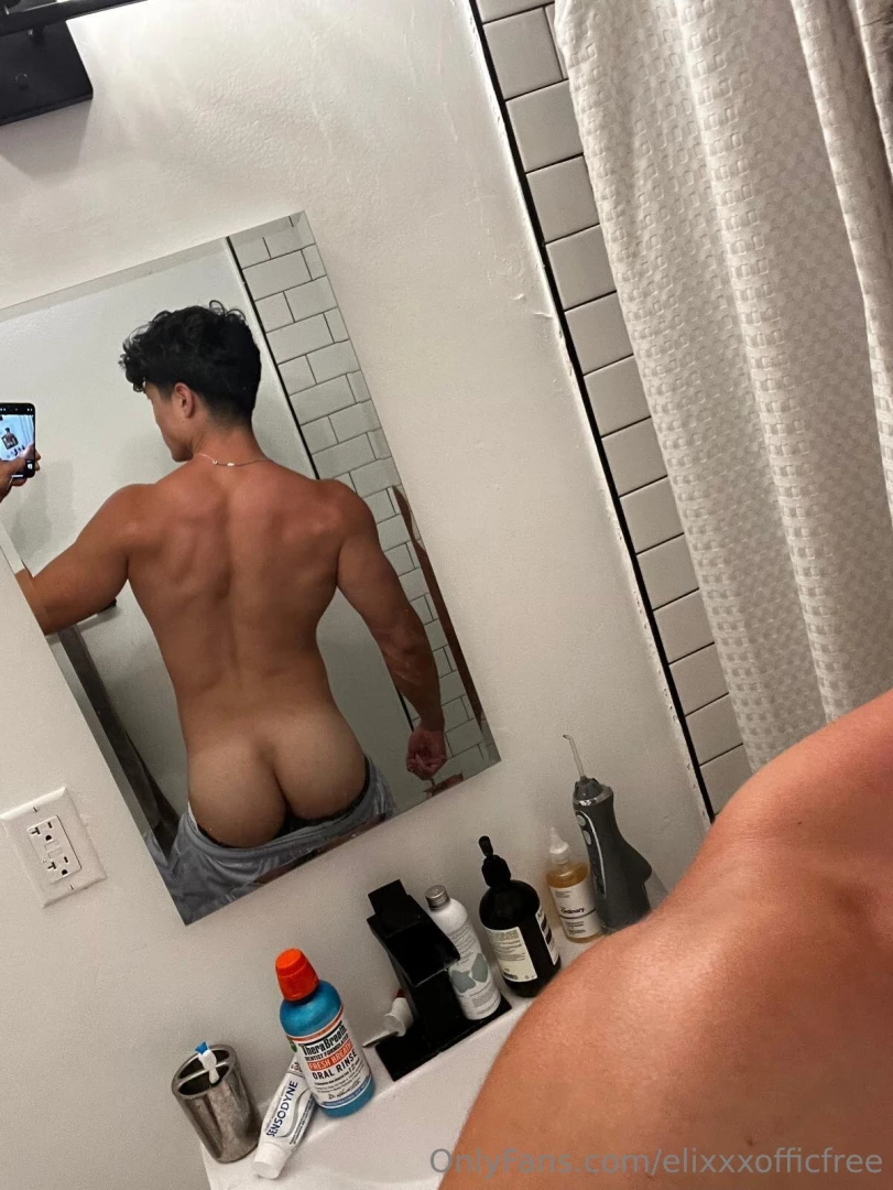 My tan lines and cake are the perfect combination correct 