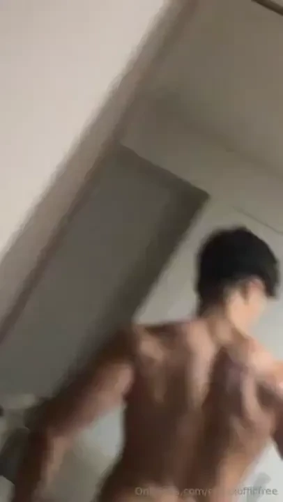 Bend me over send me what you re working with in my dms please 