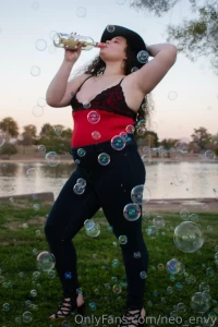 What s life without bubbly