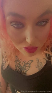 Look at me look at me you lookin