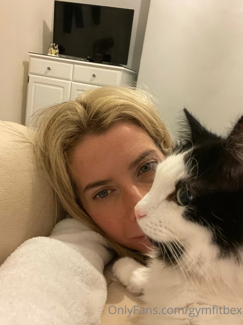 Still poorly but george is helping 