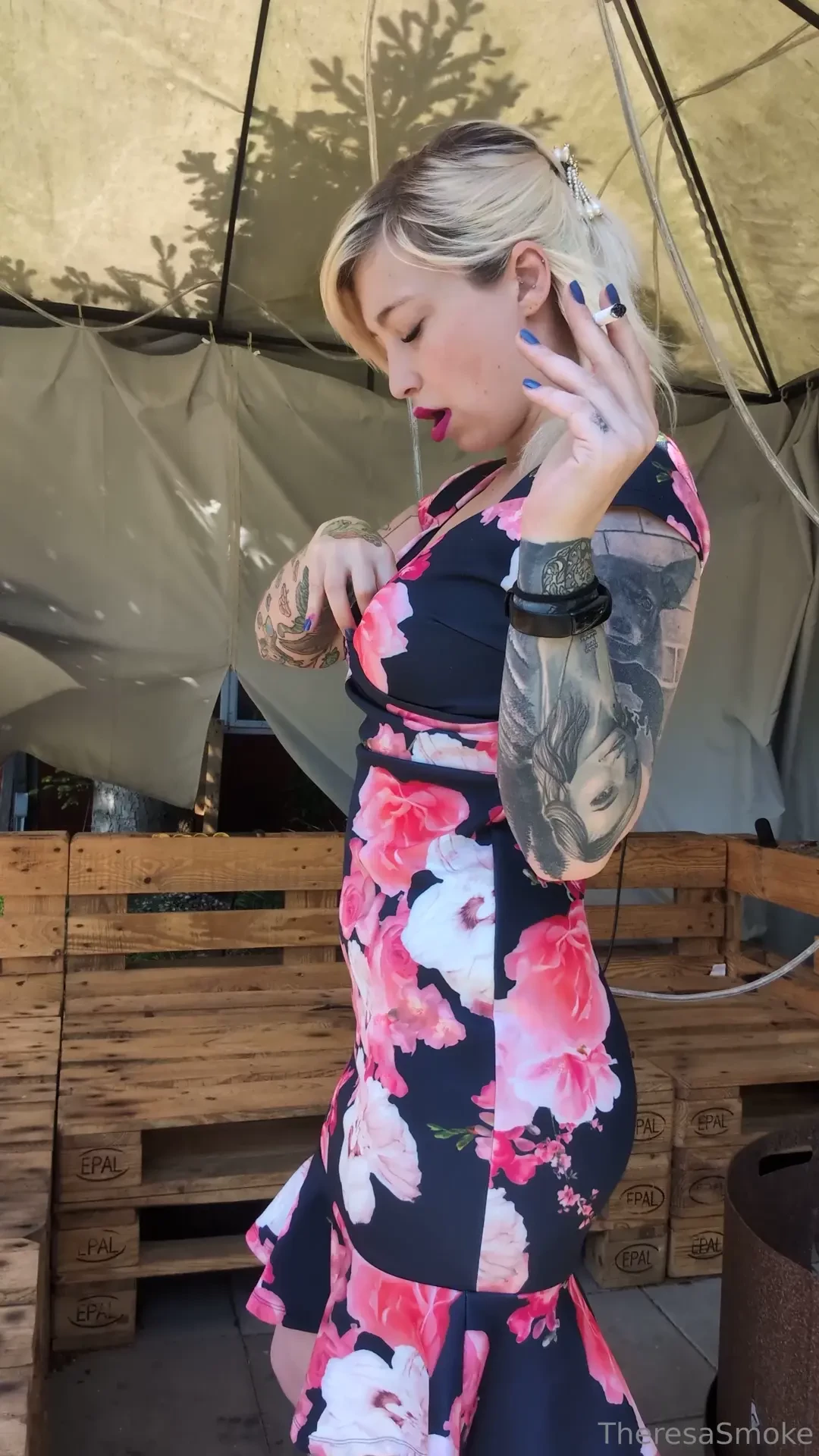 Smoking in one of my favourite dress with crushing at the end 