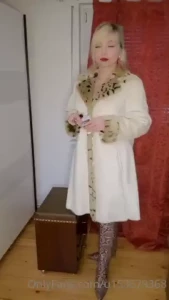 Thanks for smoking in ur house and sorry for the ash