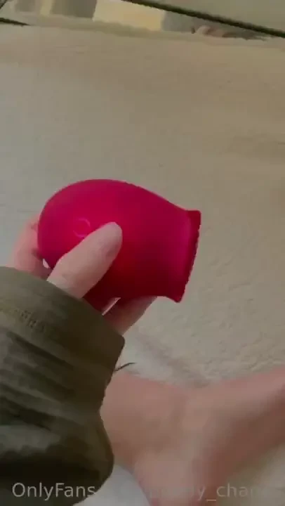 Someone amazing got me a new toy do you think i ve tried it our yet 