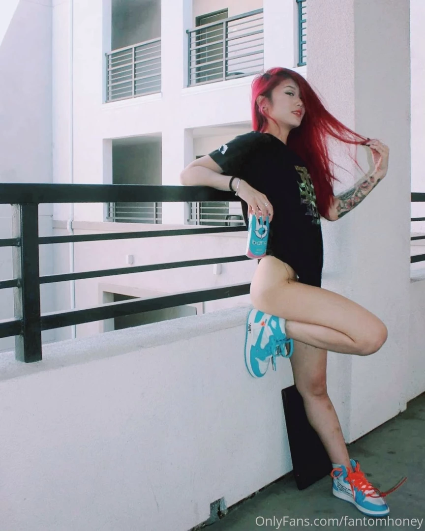 20-22 year old me when i lived in la i was able to walk out in the part 5 