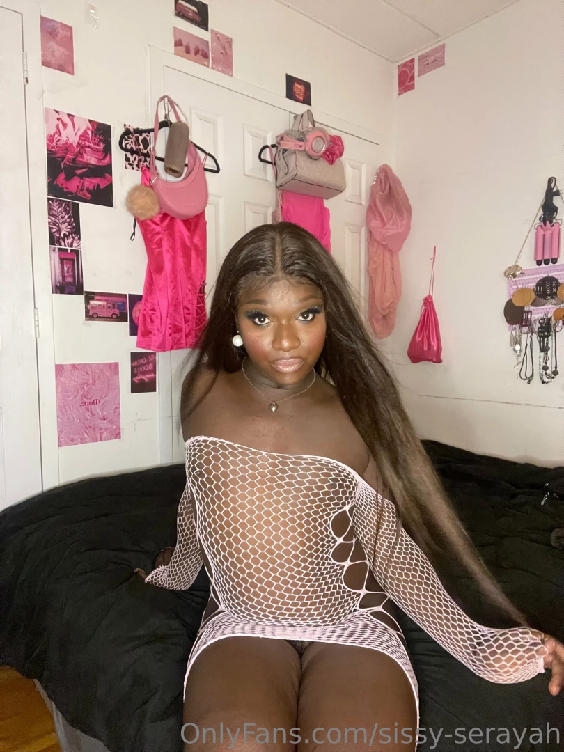 Naked under my fishnets part 3 