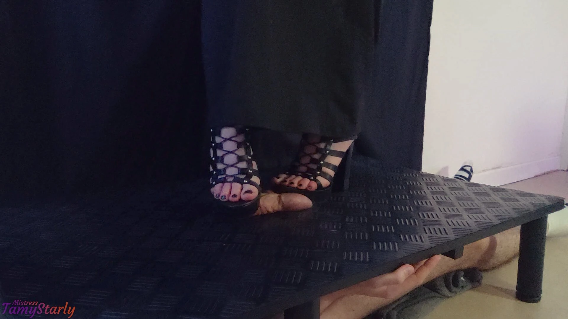 Session 167 - heels from athens 