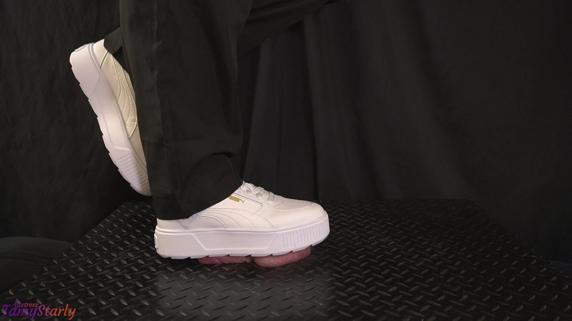 Session 109 - white puma crush part 10 