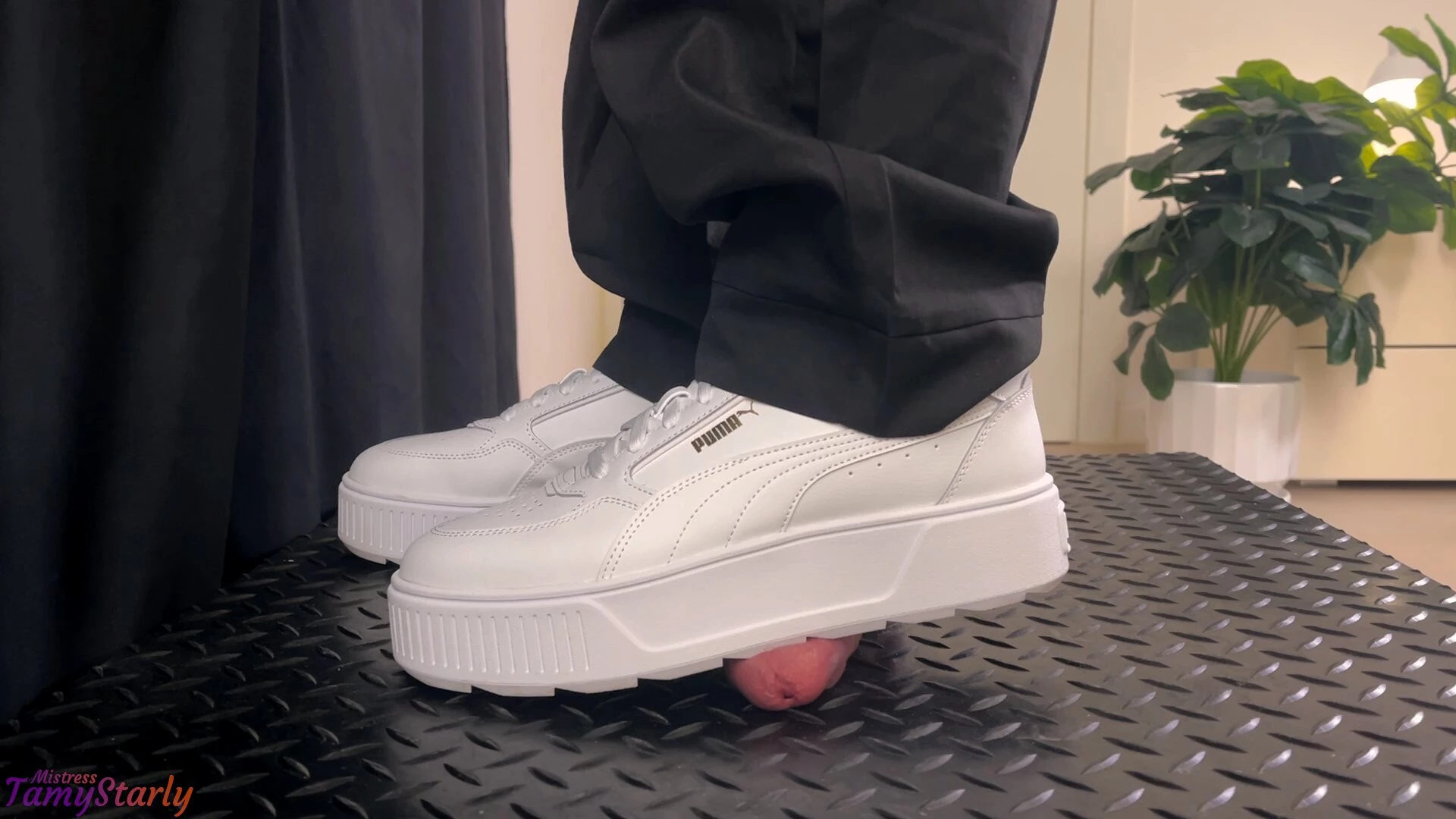 Session 109 - white puma crush part 5 