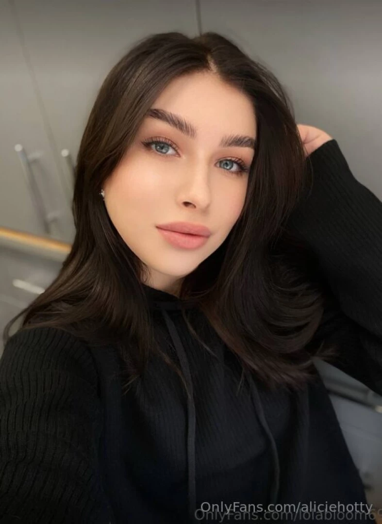 Free subscription you should be here right now lolabloom69 hot cutie part 143 