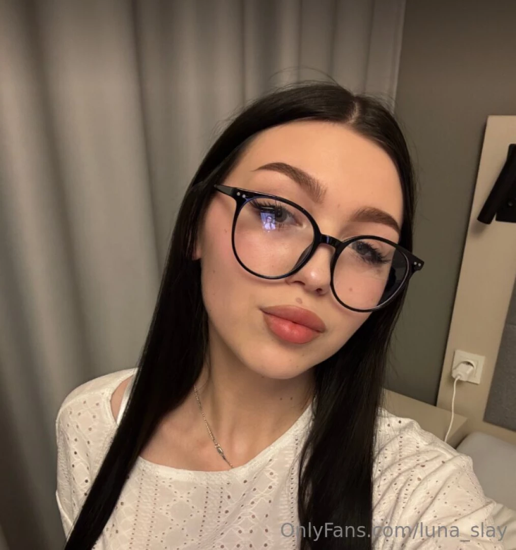 Vivian_tul vivian_tul vivian_tul the depraved babe vivian_tul ran away part 348 