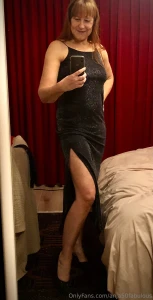 Merry christmas with or without the gloves part 2