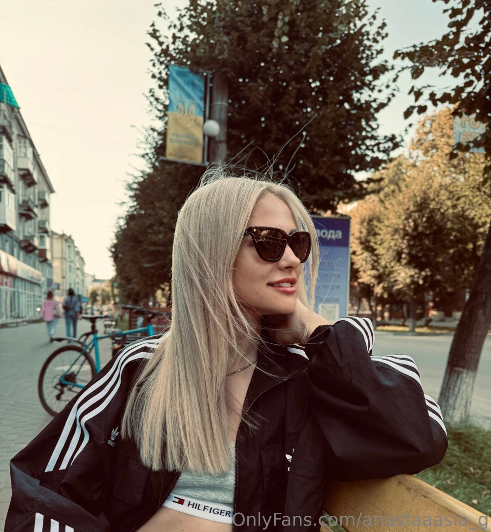 What do you think my mood is and what will i do right now girl mystery 