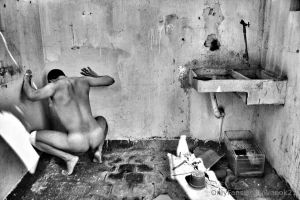 Y si lo hacemos en la escalera o el patio part 1