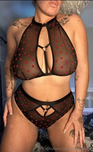 I m back jump in my messages to receive a treat on me