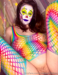 Live-streaming clown slut kinky clown porn sloppy blowjobs topless part 2