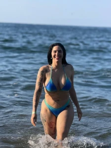 Estare regalando un video porno a unos de mis fans de mi onlyfans