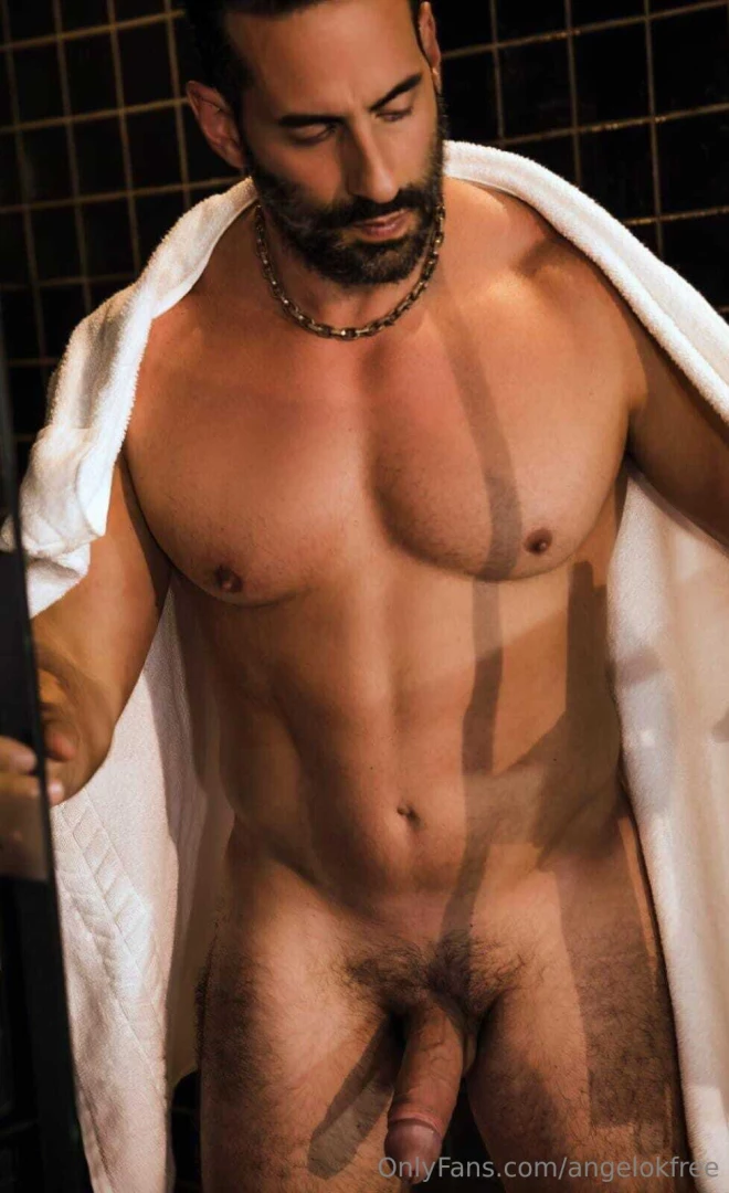 Aradmassimoxxx 30 off cum enjoy loads of new scenes bottom muscle 