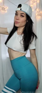 Who s loving my new bombshell yoga pants part 4