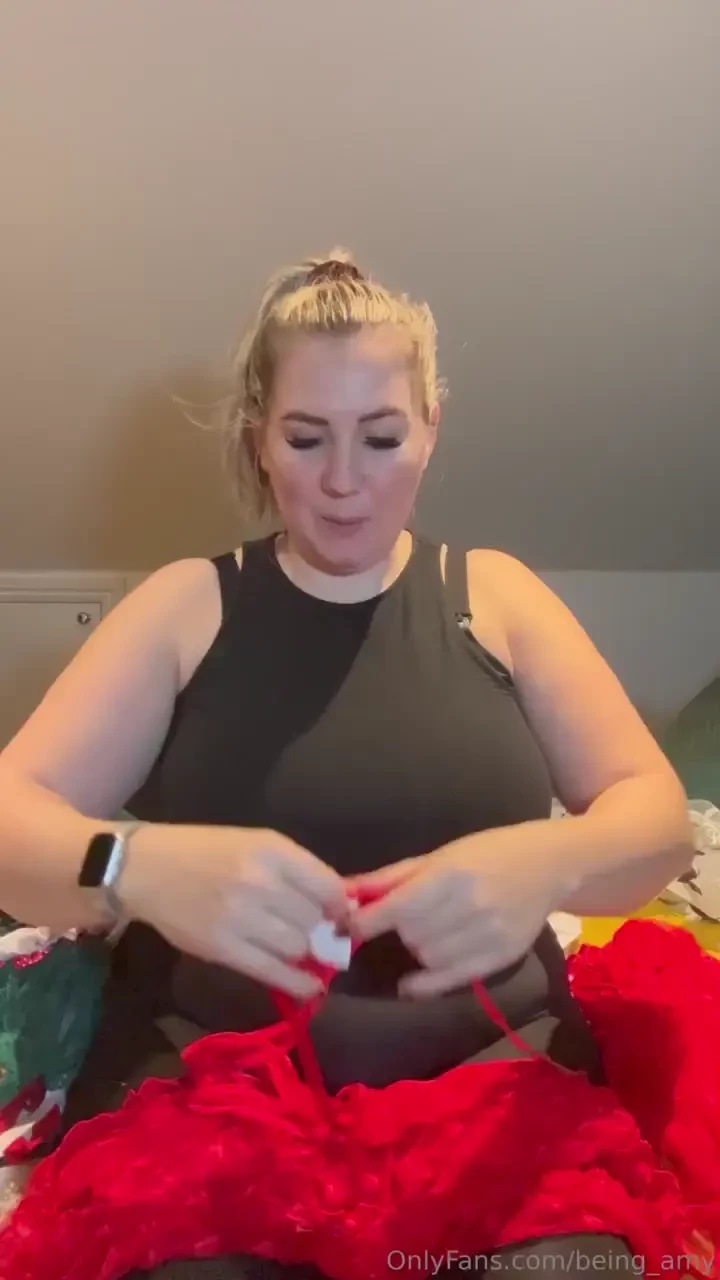 Omg i cannot wait to see you on my live tomorrow here s a little peak 