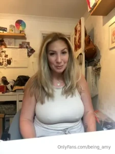 Little update video for you and yes my nipples are trying to steal the