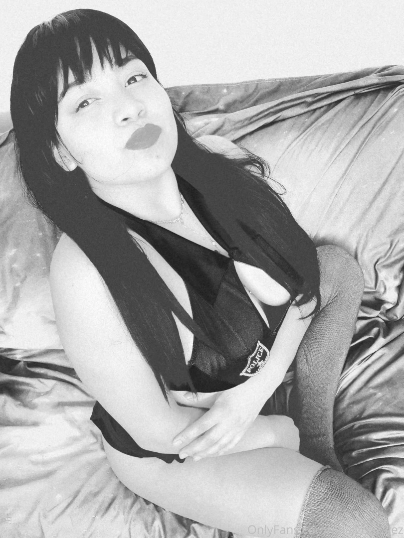 D a de fotitos en que poses les gustar a o haciendo que 