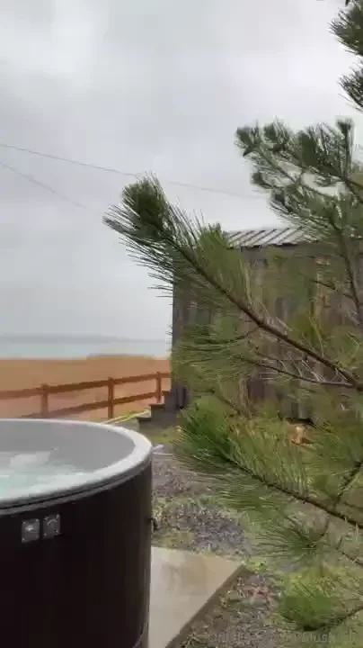 Heeey yesterday was super chill we went to this health center with an part 1 