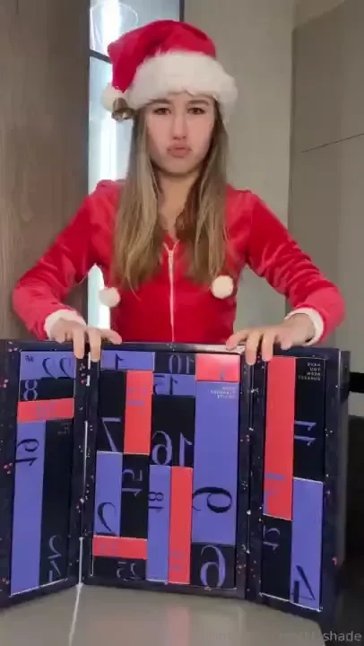 I m finally waiting for the new unboxing there s something interesting 