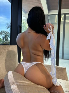 Have you seen someone this sexy before part 1