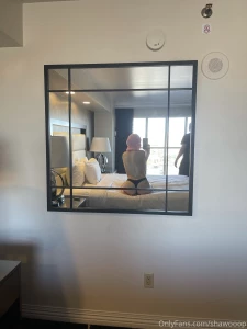 The fan is back again this time in a hotel room for some bj anal here part 4