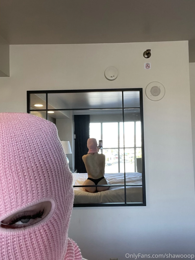 The fan is back again this time in a hotel room for some bj anal here part 12 