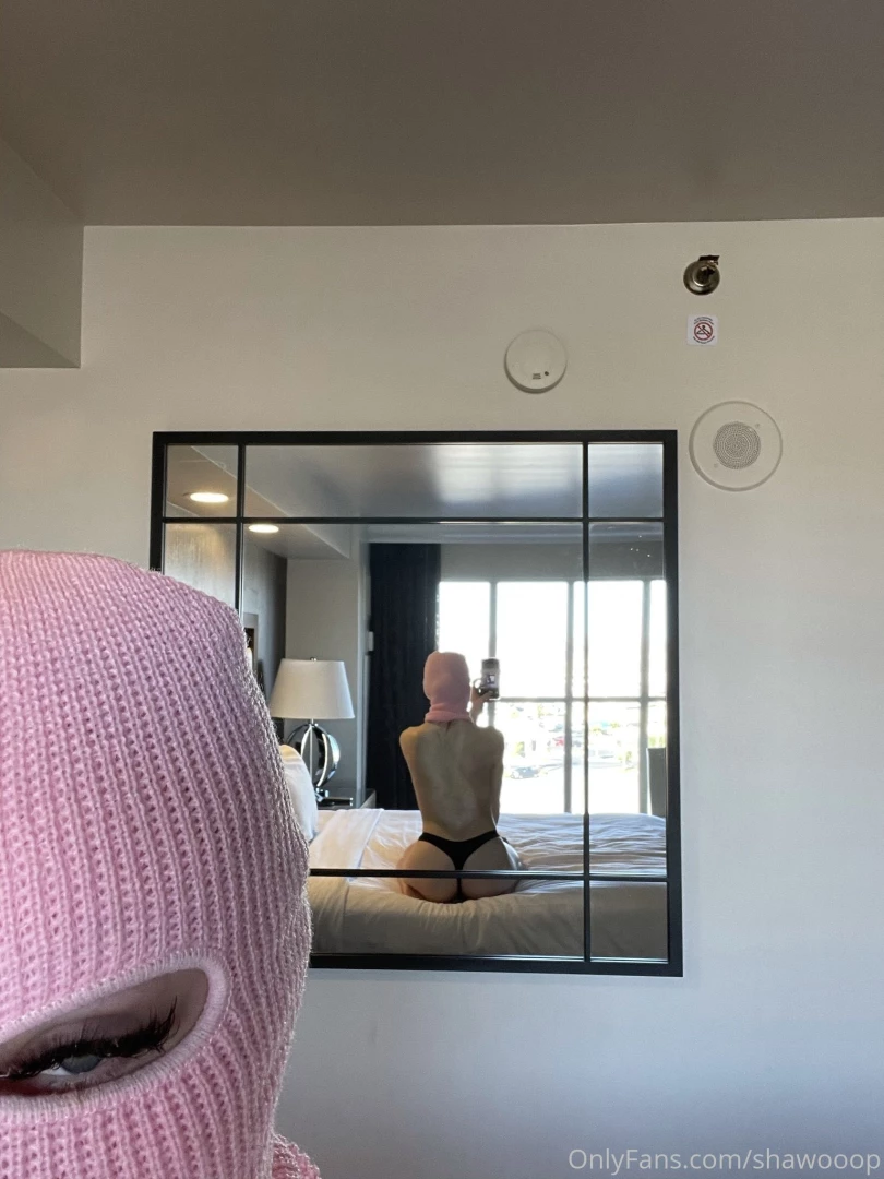 The fan is back again this time in a hotel room for some bj anal here part 11 