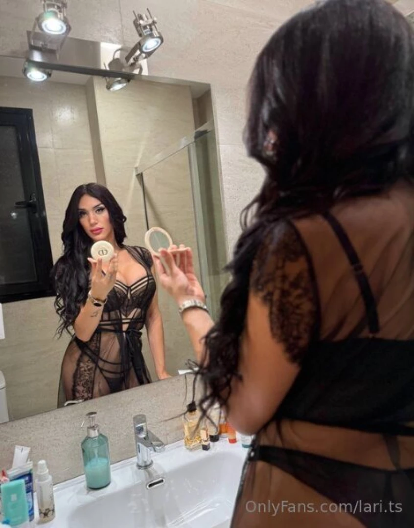 Beautiful photos are not just frames they are little stories that tell 