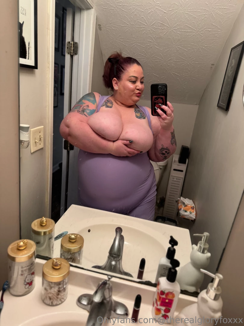 Oops they fell out can you help me put them back in let me know in the 