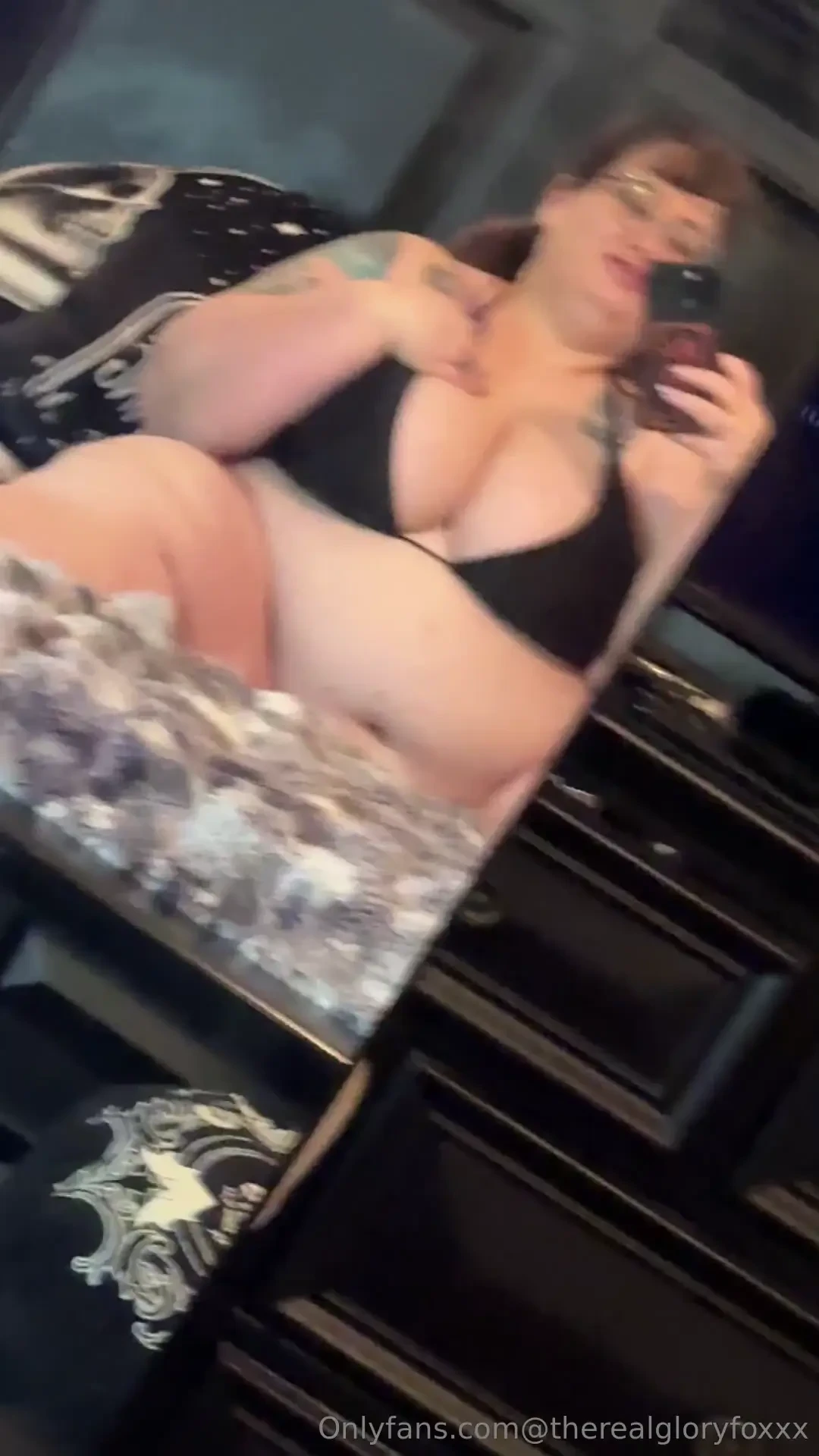 Just me the mirror and a little something to make your heart skip a 