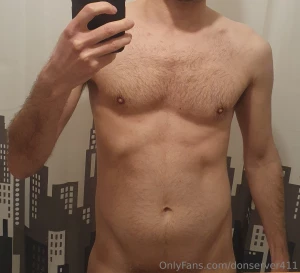 Working hard to retrieve them abs