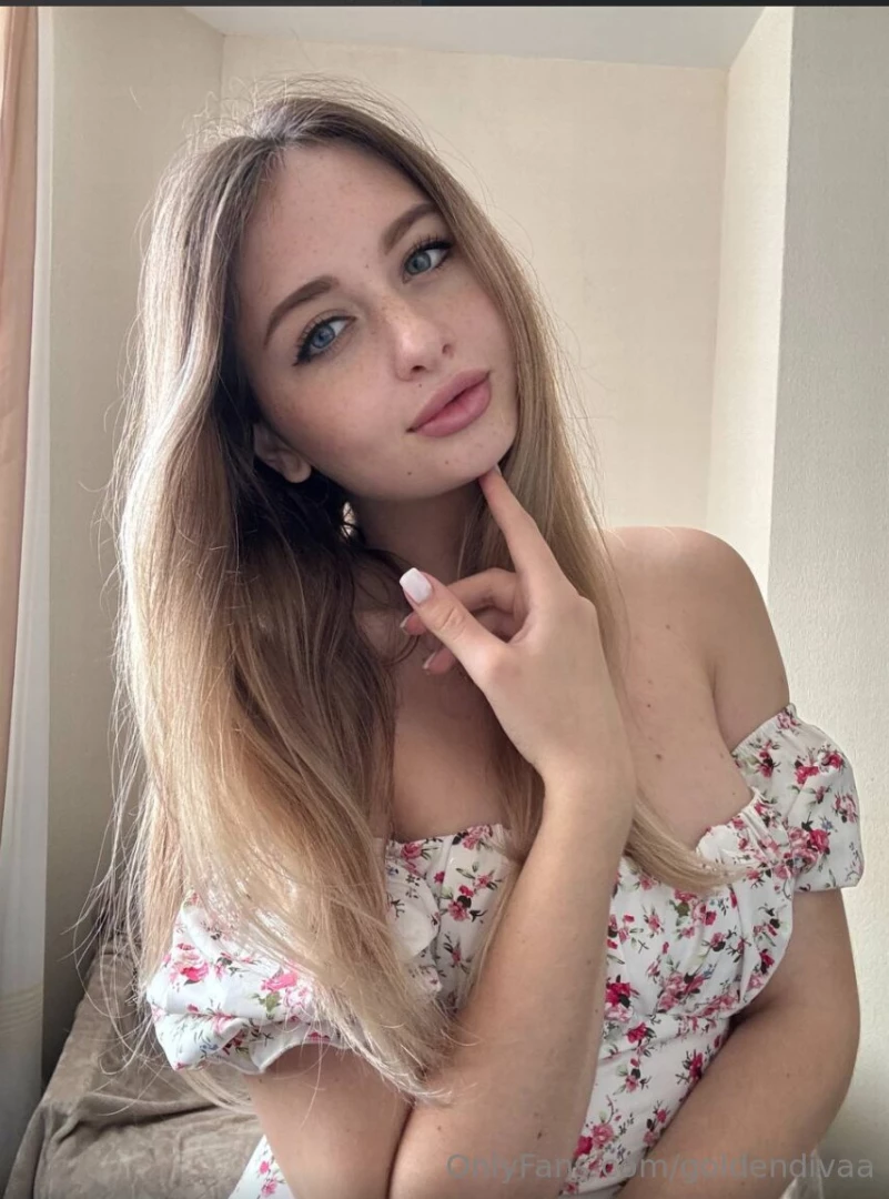 Hot teacher this sexy girl eleon0ra doesn t mind rocking out with her part 16 