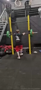 Workout today push press 3x75kg 1x 80kg feels good part 1