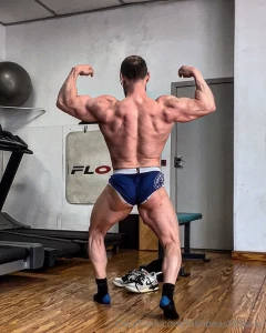 It s show time baby current state at 80kg 2 weeks out to compete