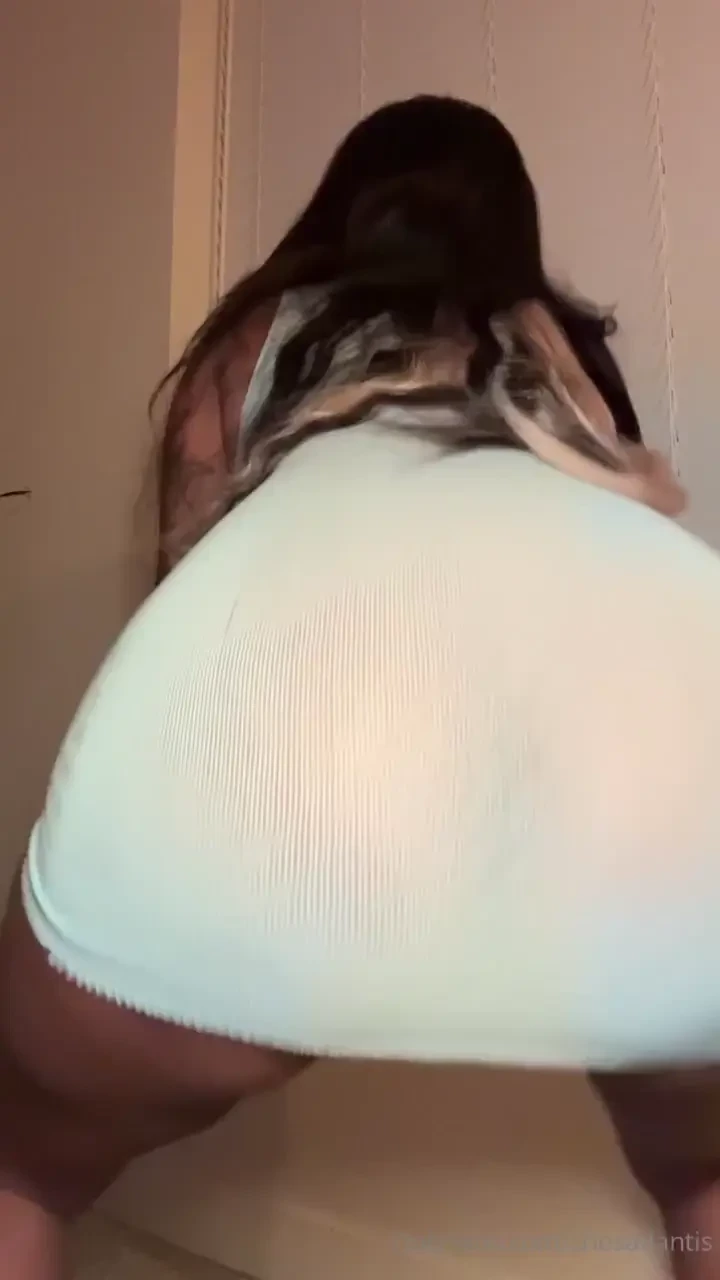 I guess maybe my dress is too short 