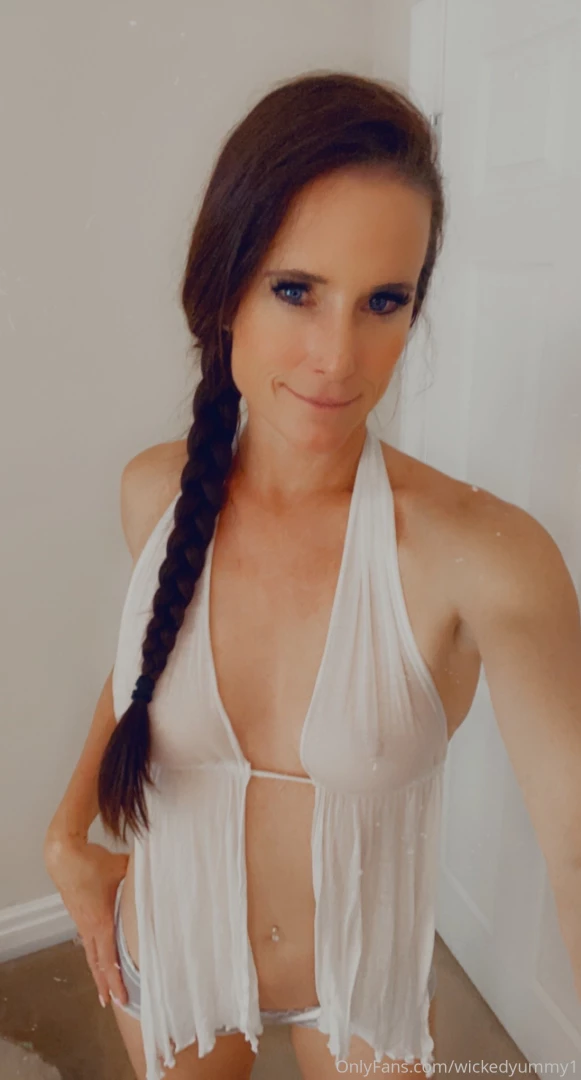 Happy tuesday part 816 