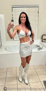 Sunday selfie in a new outfit from a fan