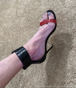 Thinking about going out tonight i need your help deciding